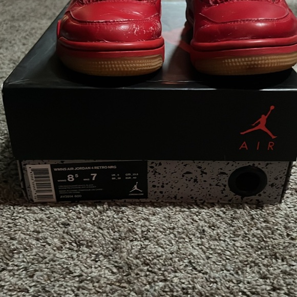 ❤️Authentic Air Jordan 4 Retro NRG - Picture 4 of 6